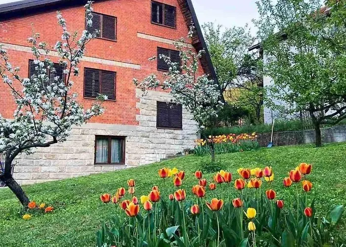 Kosmajski Raj 펜션 Nemenikuce